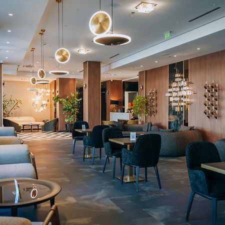 Sky Airport Hotel คลูจ-นาโปกา ภายนอก รูปภาพ