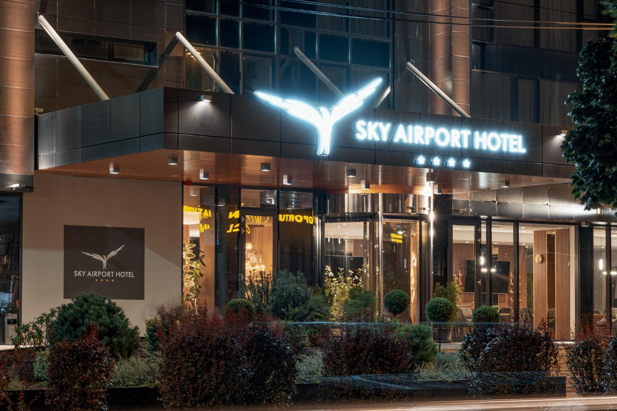 Sky Airport Hotel คลูจ-นาโปกา ภายนอก รูปภาพ